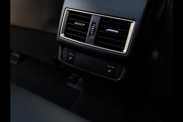 Lexus NX 300h AWD President | Mark Levinson | Panoramadak | Trekhaak
