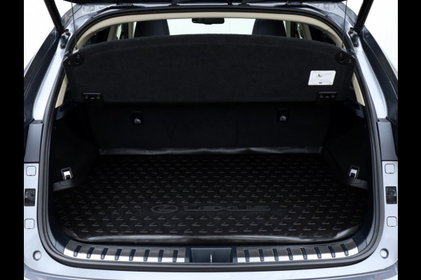Lexus NX 300h AWD President | Mark Levinson | Panoramadak | Trekhaak