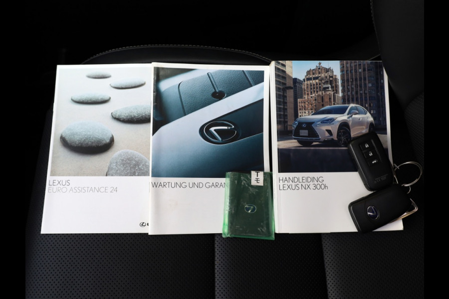 Lexus NX 300h AWD President | Mark Levinson | Panoramadak | Trekhaak