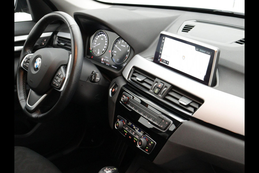 BMW X1 xDrive25e Plug-In Hybrid NAVI LED CLIMA CRUISE TREKHAAK
