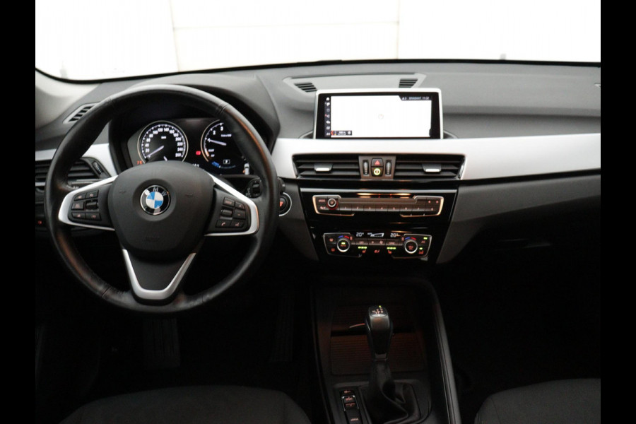 BMW X1 xDrive25e Plug-In Hybrid NAVI LED CLIMA CRUISE TREKHAAK