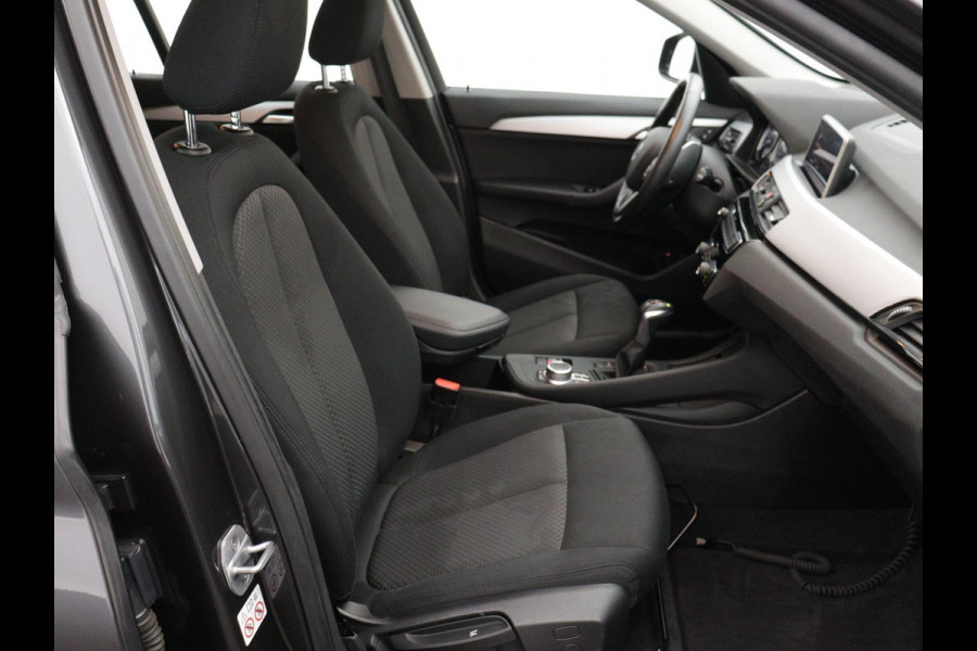 BMW X1 xDrive25e Plug-In Hybrid NAVI LED CLIMA CRUISE TREKHAAK
