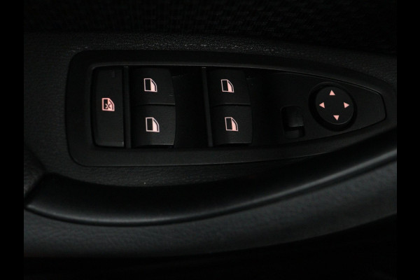 BMW X1 xDrive25e Plug-In Hybrid NAVI LED CLIMA CRUISE TREKHAAK