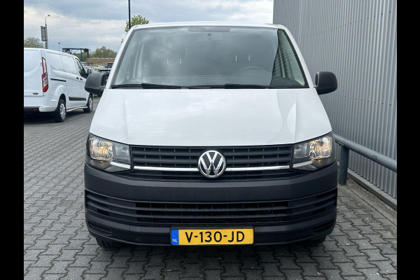 Volkswagen Transporter 2.0 TDI L2H1*AIRCO*NAVI*BLUETOOTH*HAAK*BETIMMERING