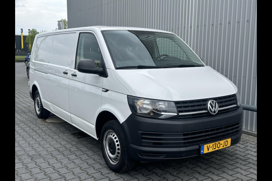 Volkswagen Transporter 2.0 TDI L2H1*AIRCO*NAVI*BLUETOOTH*HAAK*BETIMMERING