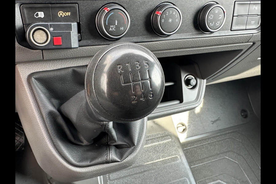 Volkswagen Crafter 2.0 TDI L3H2 Comfortline*A/C*CRUISE*HAAK*NAVI*TEL*