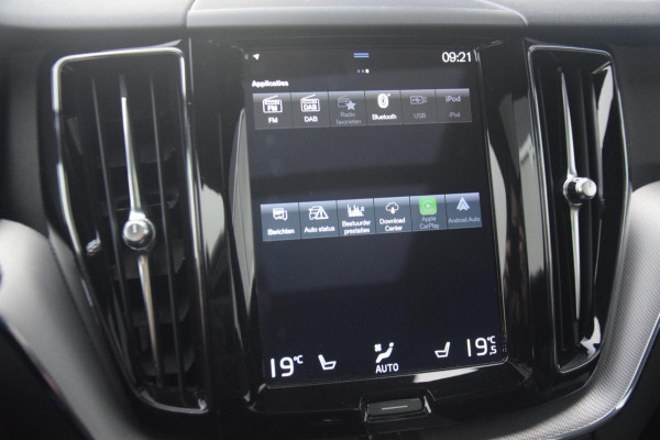 Volvo XC60 2.0 B5 R-Design Panoramadak