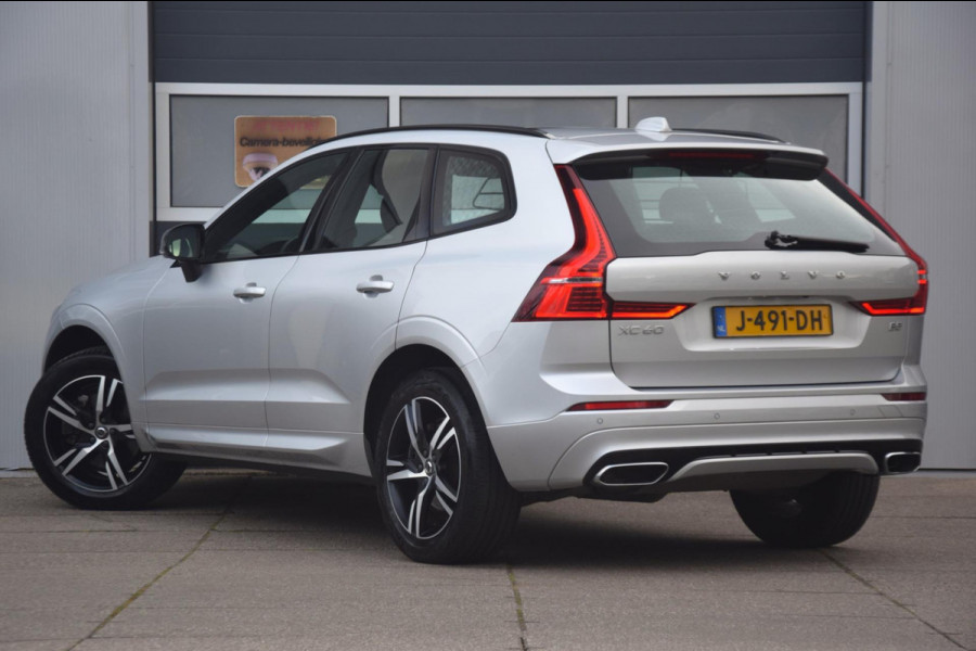 Volvo XC60 2.0 B5 R-Design Panoramadak
