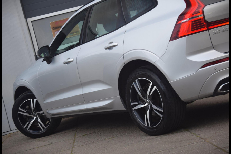 Volvo XC60 2.0 B5 R-Design Panoramadak