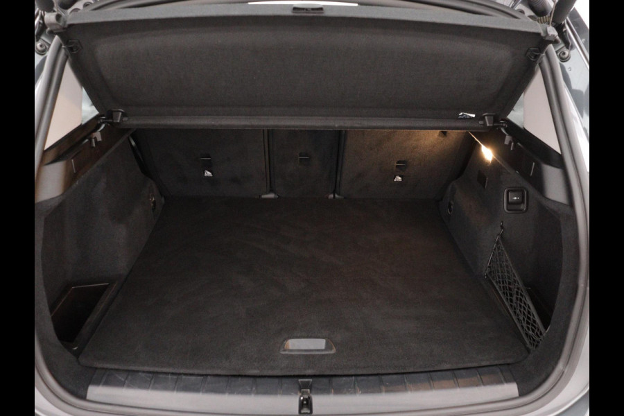 BMW X1 xDrive25e Plug-In Hybrid NAVI LED CLIMA CRUISE TREKHAAK