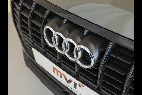 Audi Q3 35 TFSI Pro Line business / 150pk / Dodehoek herkenning / Stoelverwarming / Achteruitrij camera /