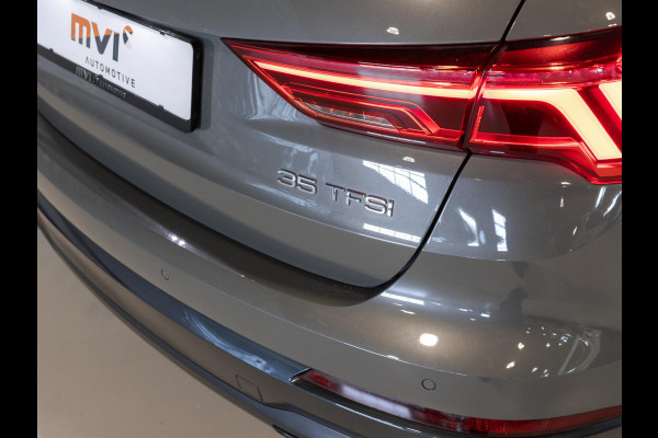Audi Q3 35 TFSI Pro Line business / 150pk / Dodehoek herkenning / Stoelverwarming / Achteruitrij camera /