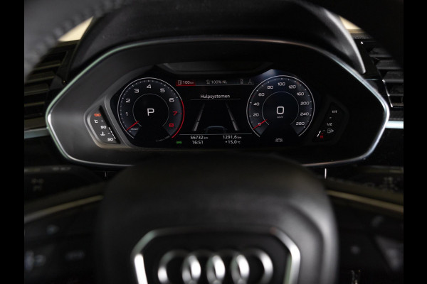 Audi Q3 35 TFSI Pro Line business / 150pk / Dodehoek herkenning / Stoelverwarming / Achteruitrij camera /