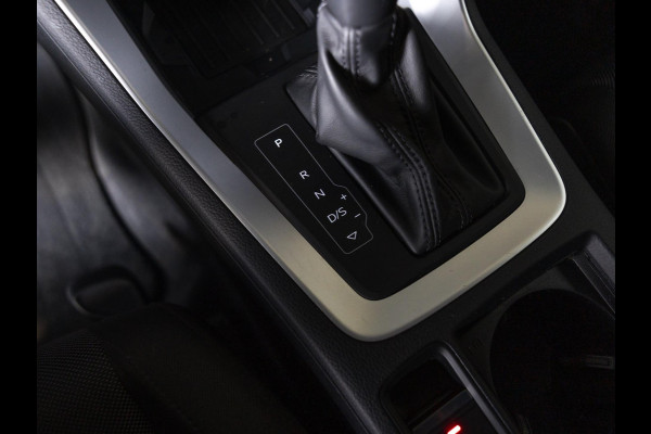 Audi Q3 35 TFSI Pro Line business / 150pk / Dodehoek herkenning / Stoelverwarming / Achteruitrij camera /