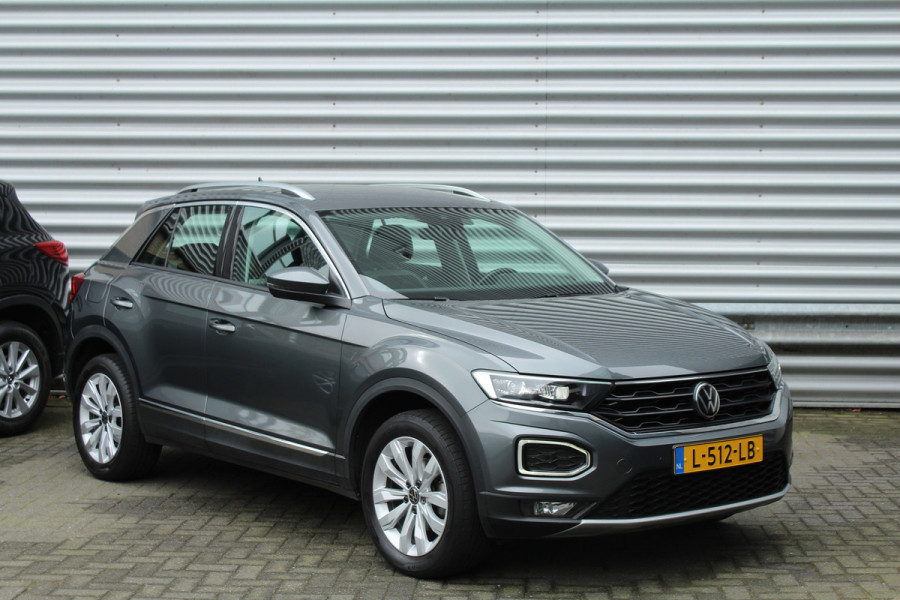 Volkswagen T-Roc 1.5 TSI 150pk Sport DSG7 NL-Auto NAP 43.290km Clima Cruise Navi Carplay Camera 17"LMV Afn. Trekhaak 1500kg