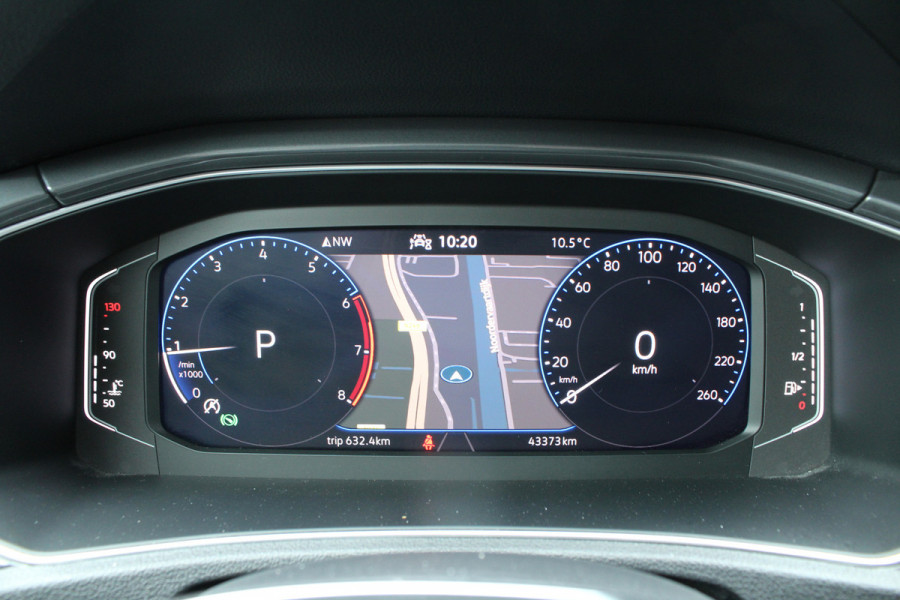 Volkswagen T-Roc 1.5 TSI 150pk Sport DSG7 NL-Auto NAP 43.290km Clima Cruise Navi Carplay Camera 17"LMV Afn. Trekhaak 1500kg