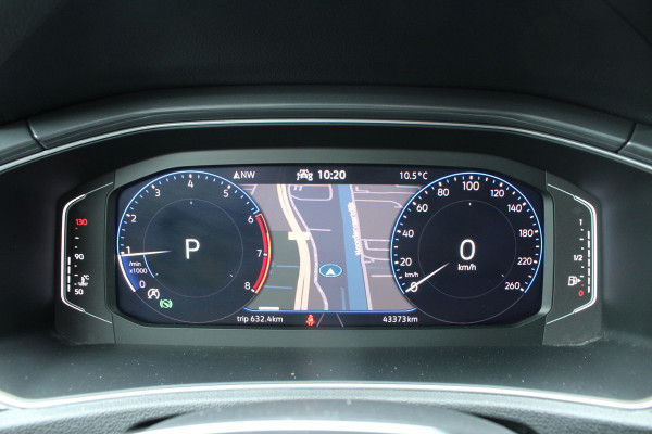 Volkswagen T-Roc 1.5 TSI 150pk Sport DSG7 NL-Auto NAP 43.290km Clima Cruise Navi Carplay Camera 17"LMV Afn. Trekhaak 1500kg