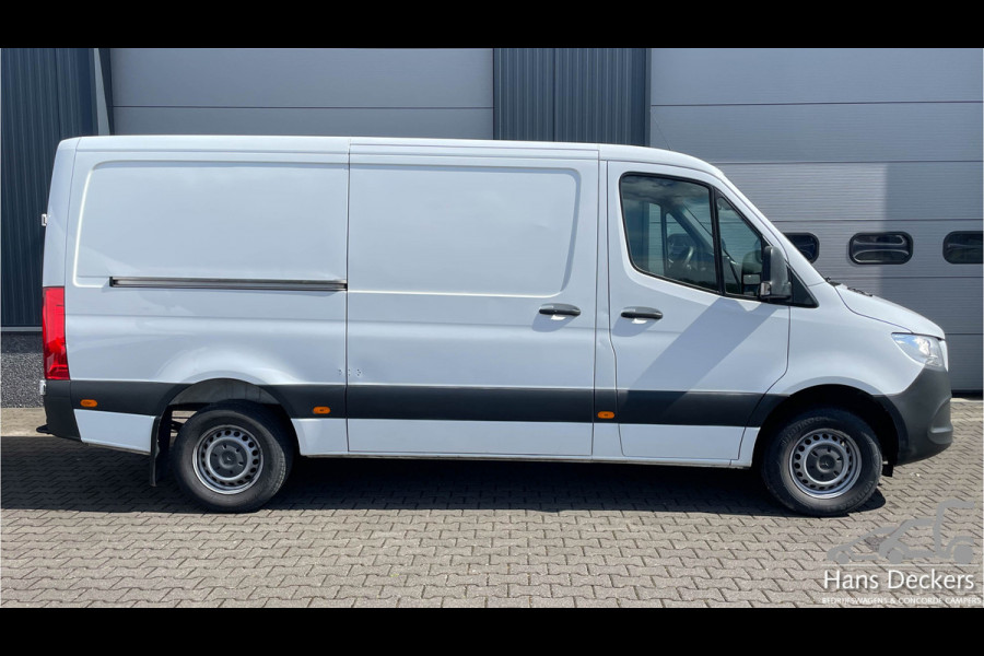 Mercedes-Benz Sprinter 316 L2 H1 Automaat Trekhaak Airco 2800 kg Trekhaak Inrichting 163pk Camera Navi Leder BPM Vrij