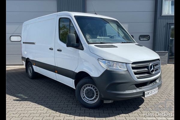 Mercedes-Benz Sprinter 316 L2 H1 Automaat Trekhaak Airco 2800 kg Trekhaak Inrichting 163pk Camera Navi Leder BPM Vrij
