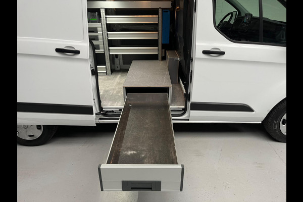 Ford Transit Custom 300 2.0 TDCI 130pk euro6 L2H1 Trend Servicewagen BOTT Inrichting, Omvormer V230, Trekhaak 2800KG RIJKLAARPRIJS