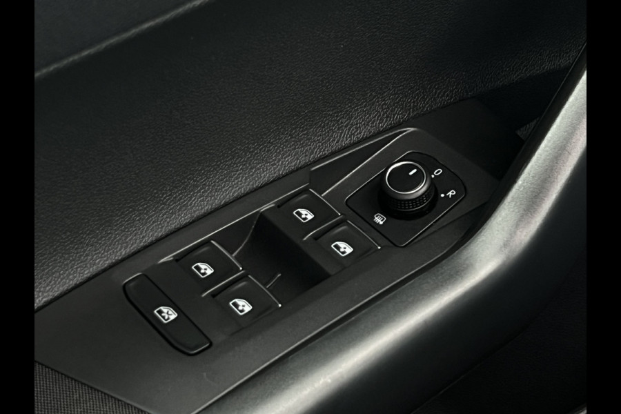 Volkswagen Polo 1.0 TSI Highline | Pano | Camera | Navi | ACC