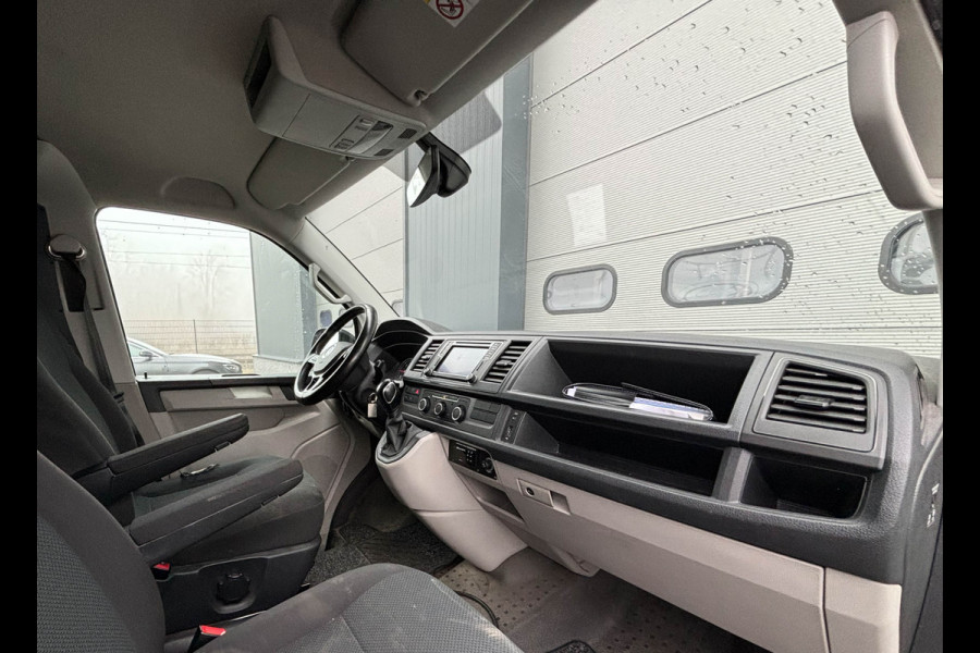 Volkswagen Transporter T6 Transporter Koelwagen Dag & Nacht Automaat APK - December 2025. Direct leverbaar!