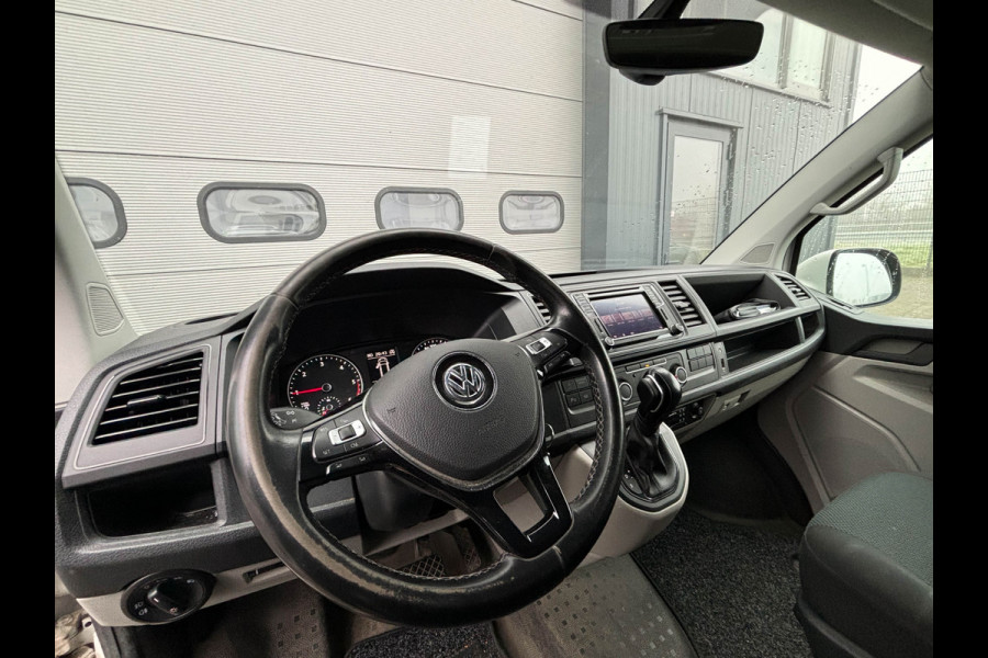 Volkswagen Transporter T6 Transporter Koelwagen Dag & Nacht Automaat APK - December 2025. Direct leverbaar!