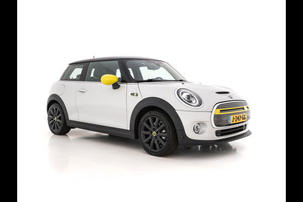 MINI Mini Electric Charged 33 kWh [ 3-Fase ] (INCL-BTW) *HEAD-UP | HARMAN/KARDON-AUDIO | LEATHER-ALCANTARA | MATRIX-LED | CAMERA | KEYLESS | NAVI-FULLMAP | DAB+ | ECC | HEATED-SPORT-SEATS | DIGI-COCKPIT | PDC | CRUISE | 17"ALU*
