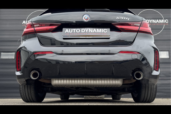 BMW 1-serie 128ti Aut | Pano | Sportuitl | Leer-Alcant nieuwstaat