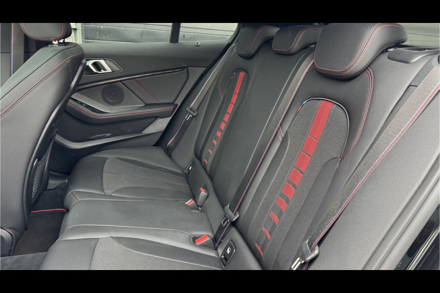 BMW 1-serie 128ti Aut | Pano | Sportuitl | Leer-Alcant nieuwstaat