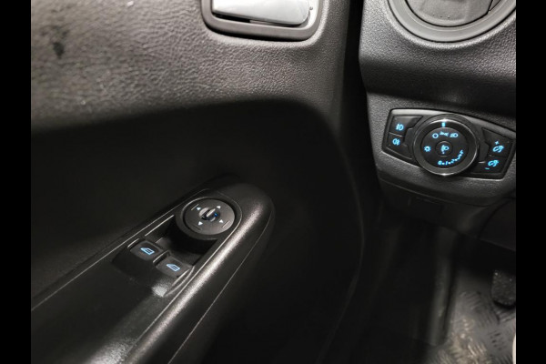 Ford Transit Courier 1.0EcoBoost Benzine!