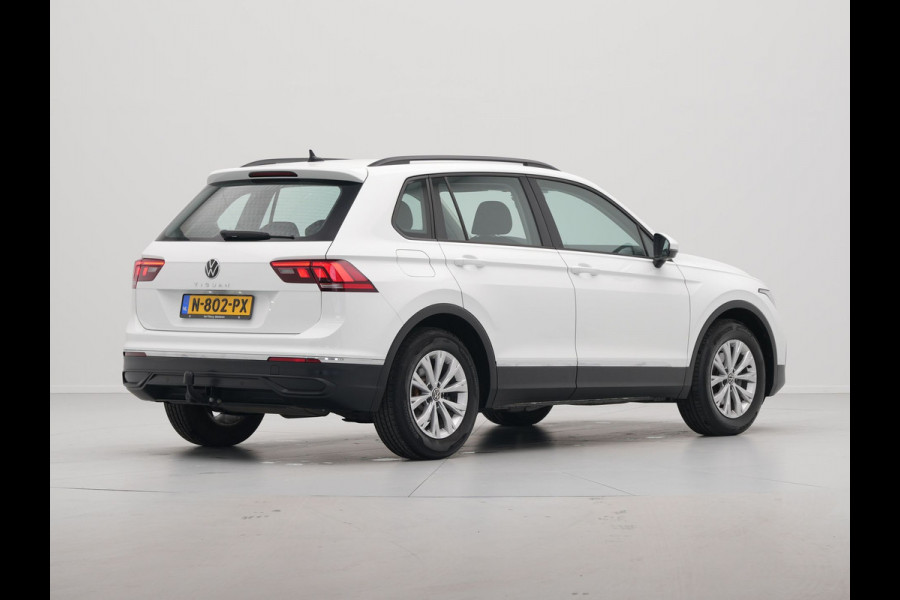Volkswagen Tiguan 1.5 TSI 130pk Life Business Navigatie Trekhaak Stoelverwarming Acc 83