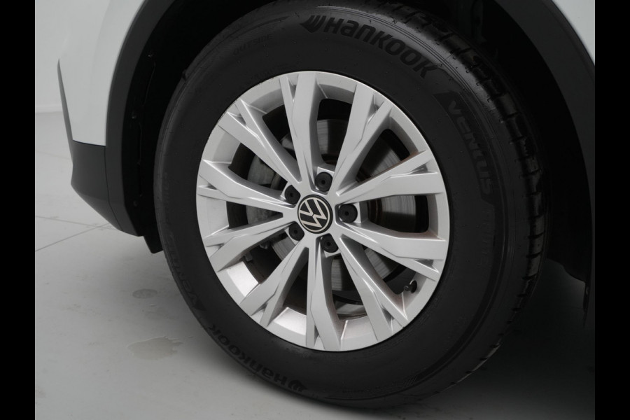 Volkswagen Tiguan 1.5 TSI 130pk Life Business Navigatie Trekhaak Stoelverwarming Acc 83