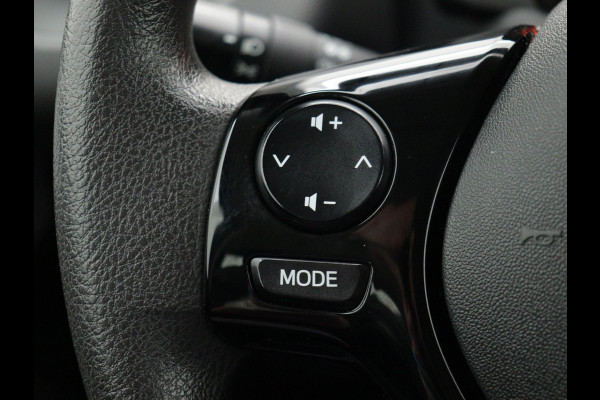 Peugeot 108 1.0 e-VTi Active CAMERA CARPLAY