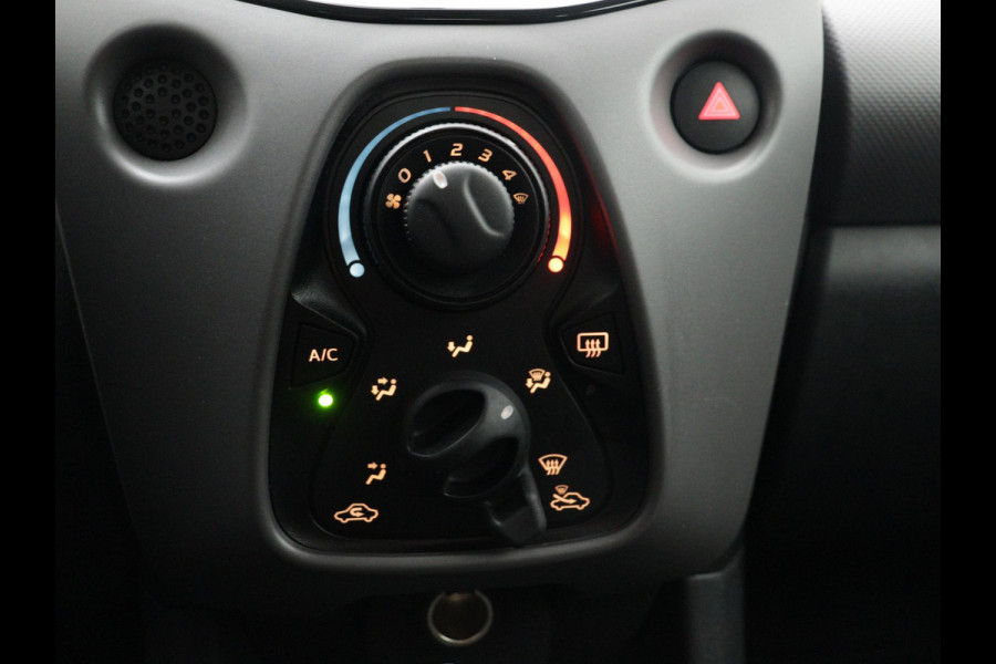 Peugeot 108 1.0 e-VTi Active CAMERA CARPLAY