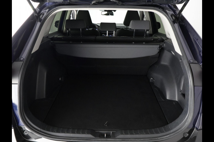 Toyota RAV4 2.5 HYBRID 4WD BUSINESS BLEULINE BI-TONE AWD. NAVI.CARPLAY.PDC.1650 KG TREKGEWICHT. GARANTIE TOT 2030!