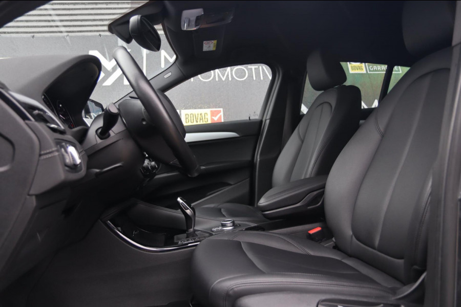 BMW X2 SDrive18i / LED / CRUISE / LEDER / PDC V+A / NAVI