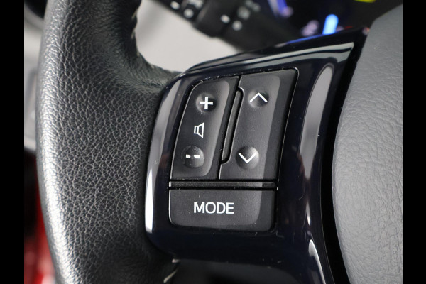 Toyota Yaris 1.5 HYBRID AUTOMAAT BI-TONE EDITION NAVI.CLIMA. CRUISE GARANTIE TOT 2-2028*
