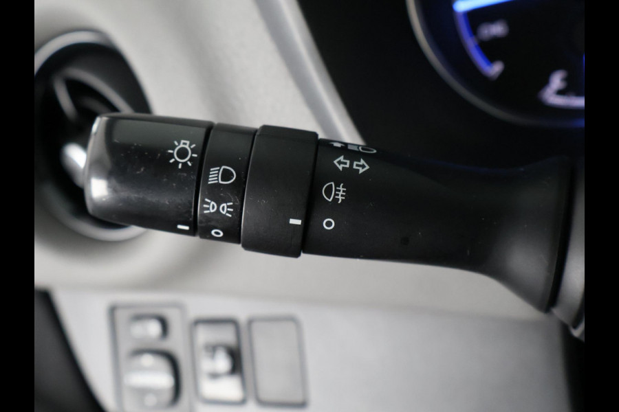 Toyota Yaris 1.5 HYBRID AUTOMAAT BI-TONE EDITION NAVI.CLIMA. CRUISE GARANTIE TOT 2-2028*