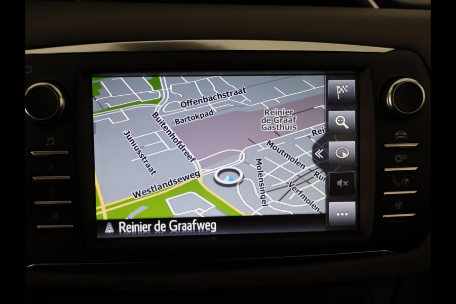 Toyota Yaris 1.5 HYBRID AUTOMAAT BI-TONE EDITION NAVI.CLIMA. CRUISE GARANTIE TOT 2-2028*