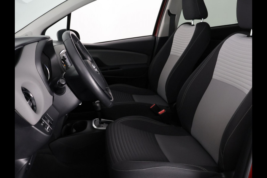 Toyota Yaris 1.5 HYBRID AUTOMAAT BI-TONE EDITION NAVI.CLIMA. CRUISE GARANTIE TOT 2-2028*