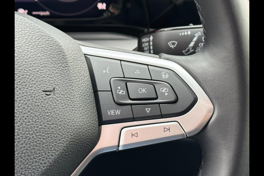 Volkswagen Golf 1.5 TSI 150PK IQ LED ACC Pano Carplay Navi