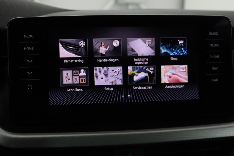 Škoda Kamiq 1.0 TSI Sport | Stoelverwarming | Virtual Cockpit | Keyless | Carplay | Climate control | Navigatie | Parkeerhulp | Full LED | DAB