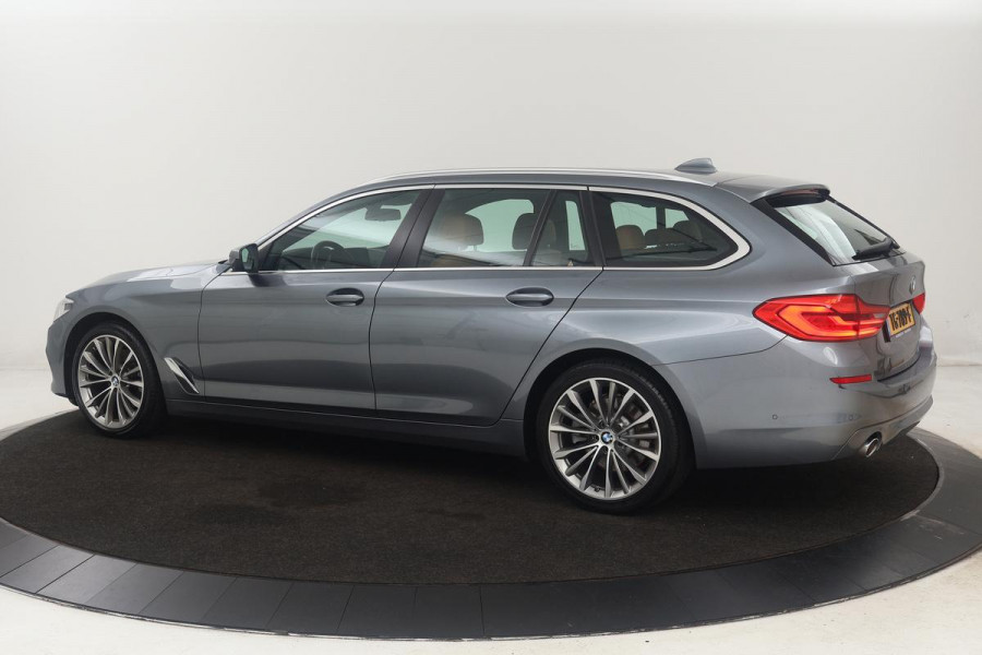BMW 5 Serie 520i High Executive | Leder | 360 camera | Stoelverwarming | DAB | Navigatie | Full LED | Sfeerverlichting | Parkeerhulp | Climate control | Cruise control