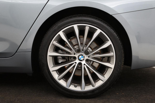 BMW 5 Serie 520i High Executive | Leder | 360 camera | Stoelverwarming | DAB | Navigatie | Full LED | Sfeerverlichting | Parkeerhulp | Climate control | Cruise control