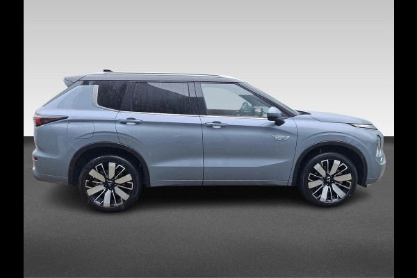 Mitsubishi Outlander 2.4 PHEV Instyle+ Direct leverbaar! | Vol uitgevoerd