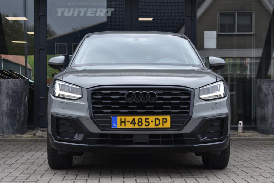 Audi Q2 35 TFSI epic | AFN. TREKHAAK | NAVIGATIE | NAP | CRUISE CONTROLE | CLIMATE CONTROLE