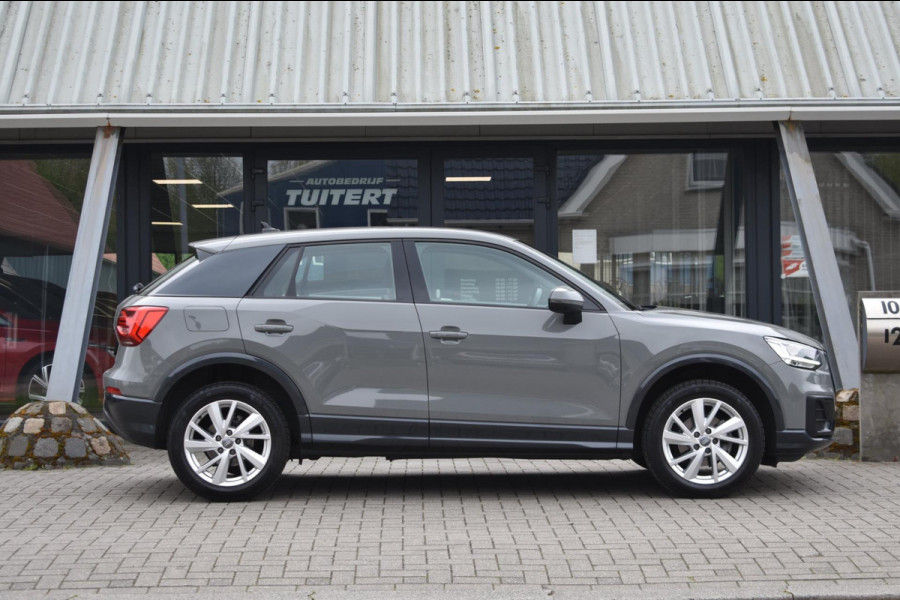 Audi Q2 35 TFSI epic | AFN. TREKHAAK | NAVIGATIE | NAP | CRUISE CONTROLE | CLIMATE CONTROLE