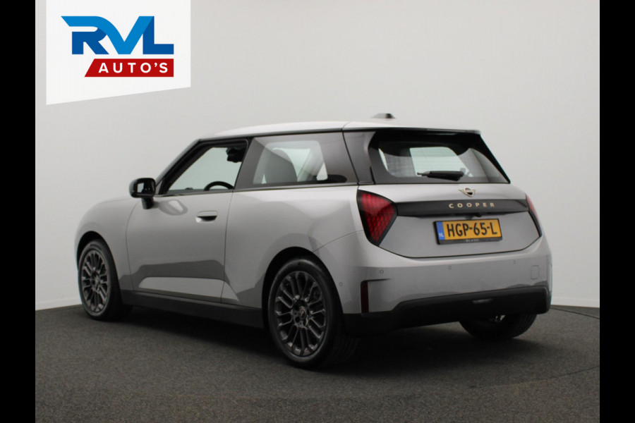 MINI Cooper E Essential XS 40.7 kWh * NIEUW * Volledige BMW Dealer Garantie