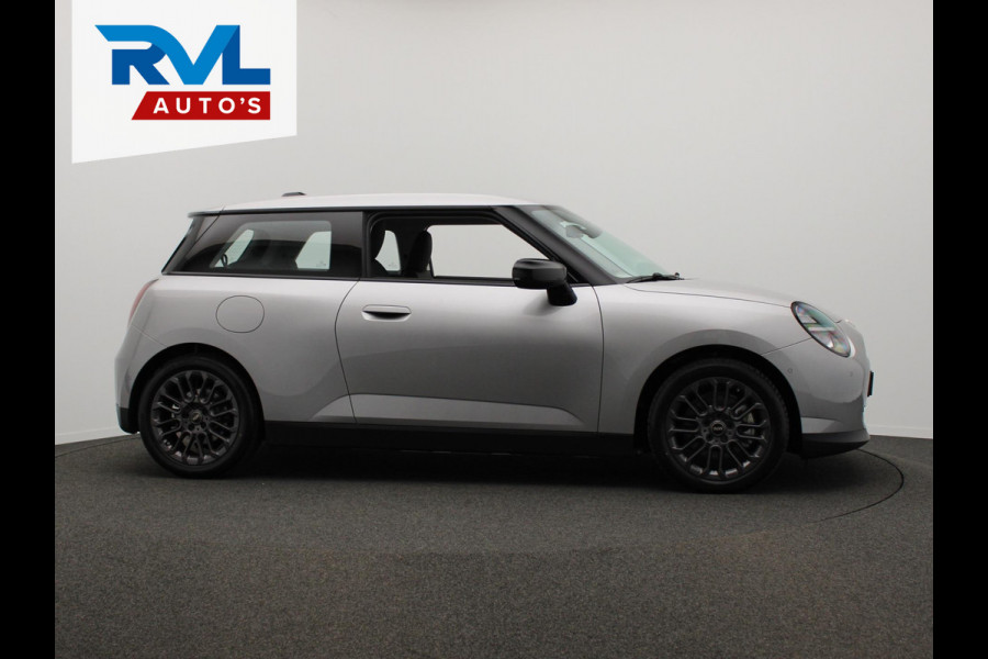 MINI Cooper E Essential XS 40.7 kWh * NIEUW * Volledige BMW Dealer Garantie